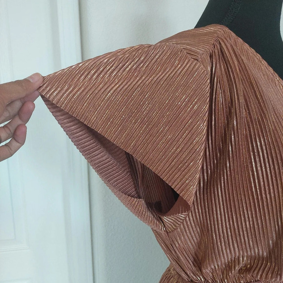 See and Be‎ Seen Bronze Gold Maxi Dress Size Small - Picture 3 of 10